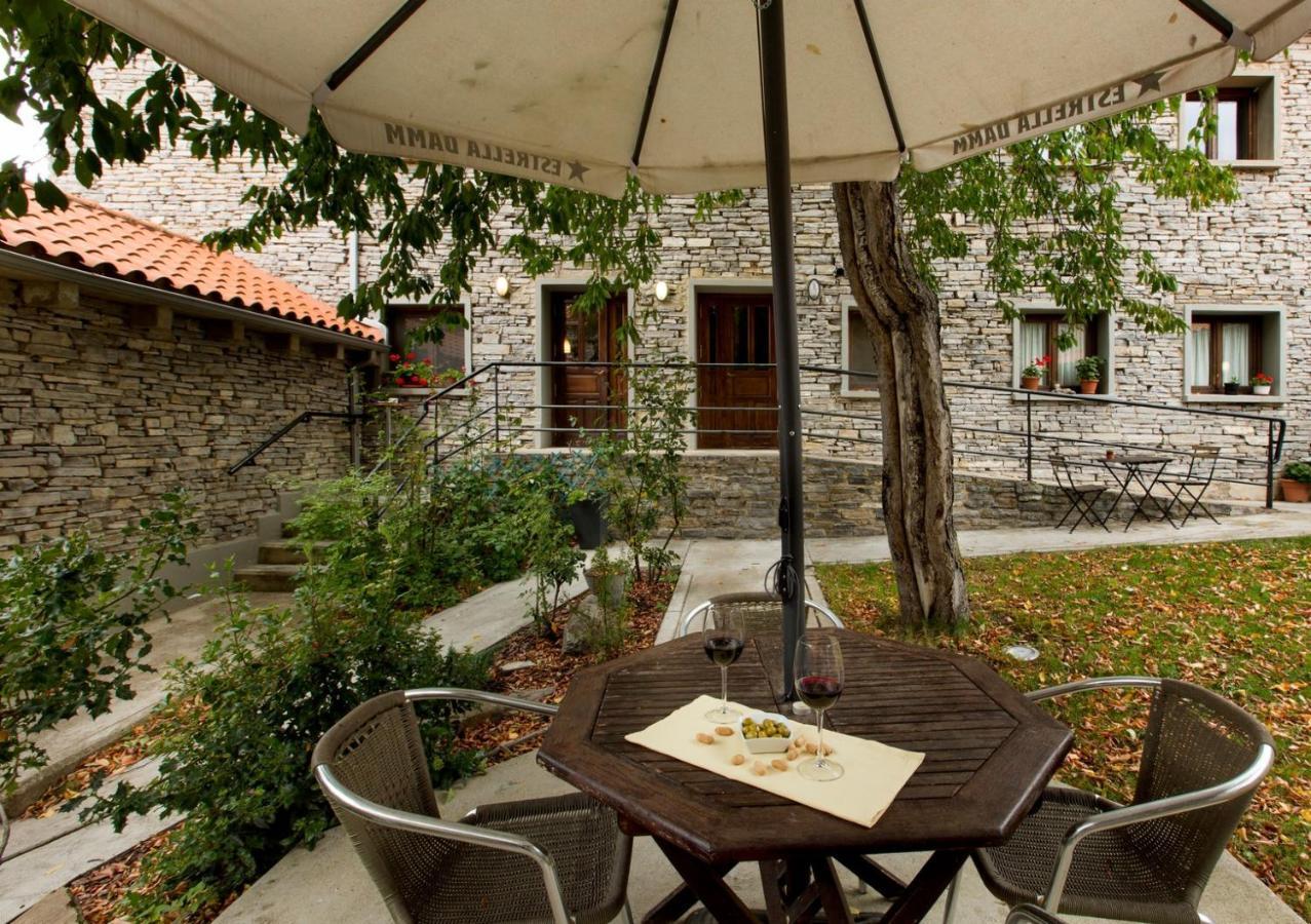 Hotel Rural Los Cerezos De Yanguas Exterior photo
